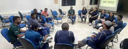 Trabalhadores do saneamento voltam à sala de aula Trabalhadores do saneamento voltam à sala de aula