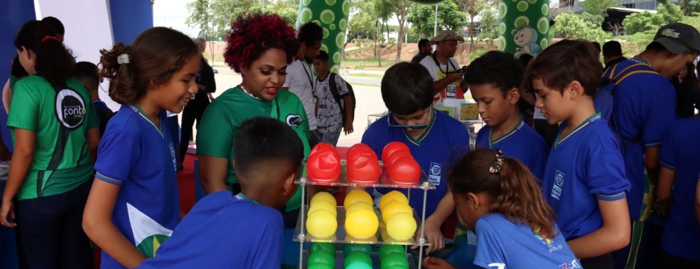 Mais de 600 pessoas visitam Museu Itinerante em Cuiabá Mais de 600 pessoas visitam Museu Itinerante em Cuiabá
