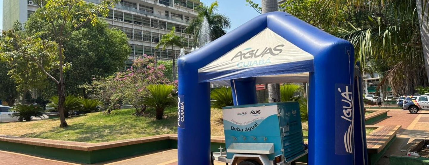 Praça Alencastro recebe bebedouro da Águas Cuiabá Praça Alencastro recebe bebedouro da Águas Cuiabá