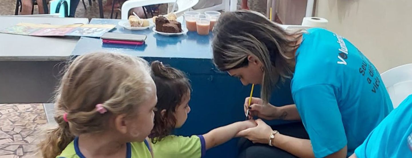 Iguá Saneamento realiza ações simultâneas no Dia Internacional do Voluntário com o “Conexão Voluntariguá” Iguá Saneamento realiza ações simultâneas no Dia Internacional do Voluntário com o “Conexão Voluntariguá”