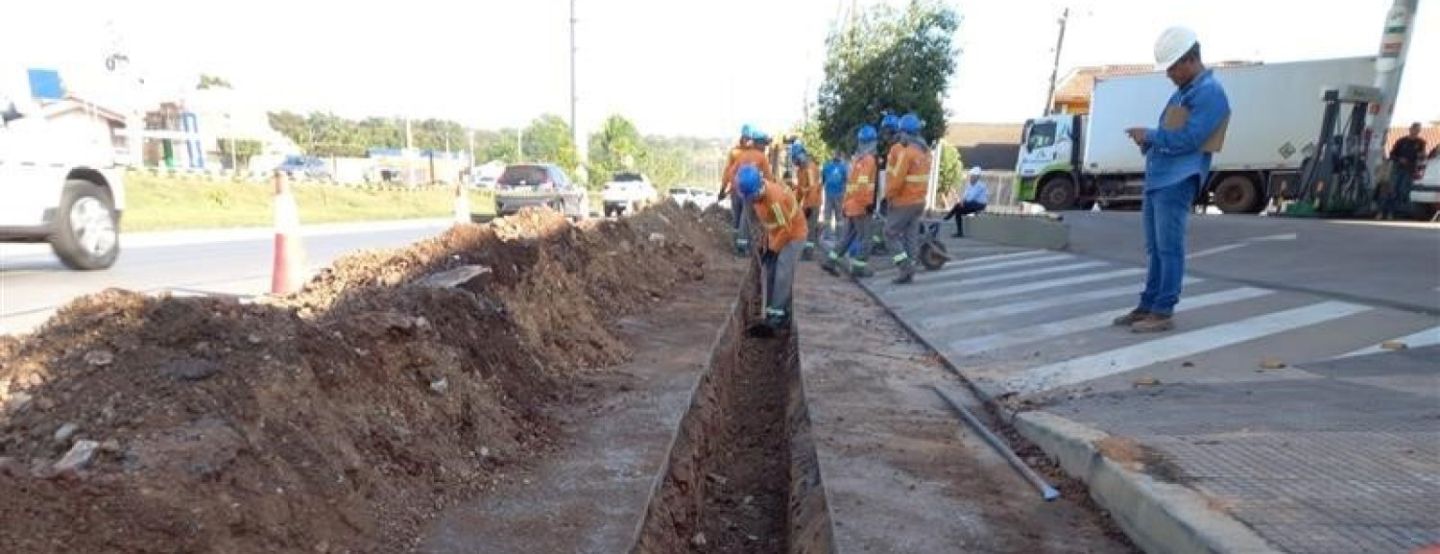 Obras de esgoto do Sistema Lipa avançam no Duque de Caxias Obras de esgoto do Sistema Lipa avançam no Duque de Caxias