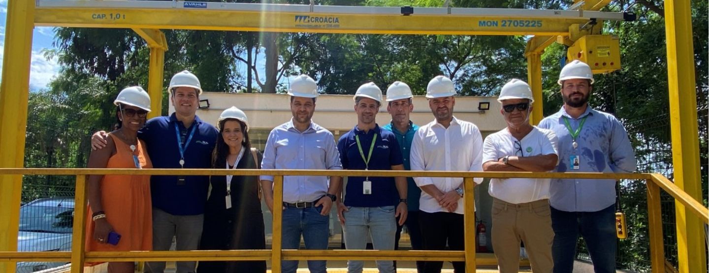 Iguá apresenta programa de vistoria das redes de esgoto e Coletor de Tempo Seco no Canal das Taxas ao Vice-Governador do Rio Iguá apresenta programa de vistoria das redes de esgoto e Coletor de Tempo Seco no Canal das Taxas ao Vice-Governador do Rio