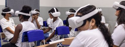 Programa Educativo Itinerante Monet leva óculos de realidade virtual com obras do artista a escolas públicas de Miguel Pereira e Paty de Alferes Programa Educativo Itinerante Monet leva óculos de realidade virtual com obras do artista a escolas públicas de Miguel Pereira e Paty de Alferes