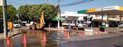 Águas Cuiabá atua em reparo de rede de abastecimento no Cidade Alta Águas Cuiabá atua em reparo de rede de abastecimento no Cidade Alta