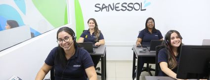 Sanessol realiza mutirão para recebimento de currículos Sanessol realiza mutirão para recebimento de currículos