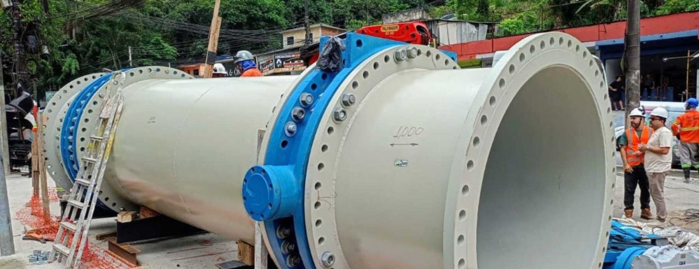 Iguá avança com projeto estratégico e instala macromedidor de grande porte para reforçar eficiência no abastecimento da Zona Oeste Iguá avança com projeto estratégico e instala macromedidor de grande porte para reforçar eficiência no abastecimento da Zona Oeste